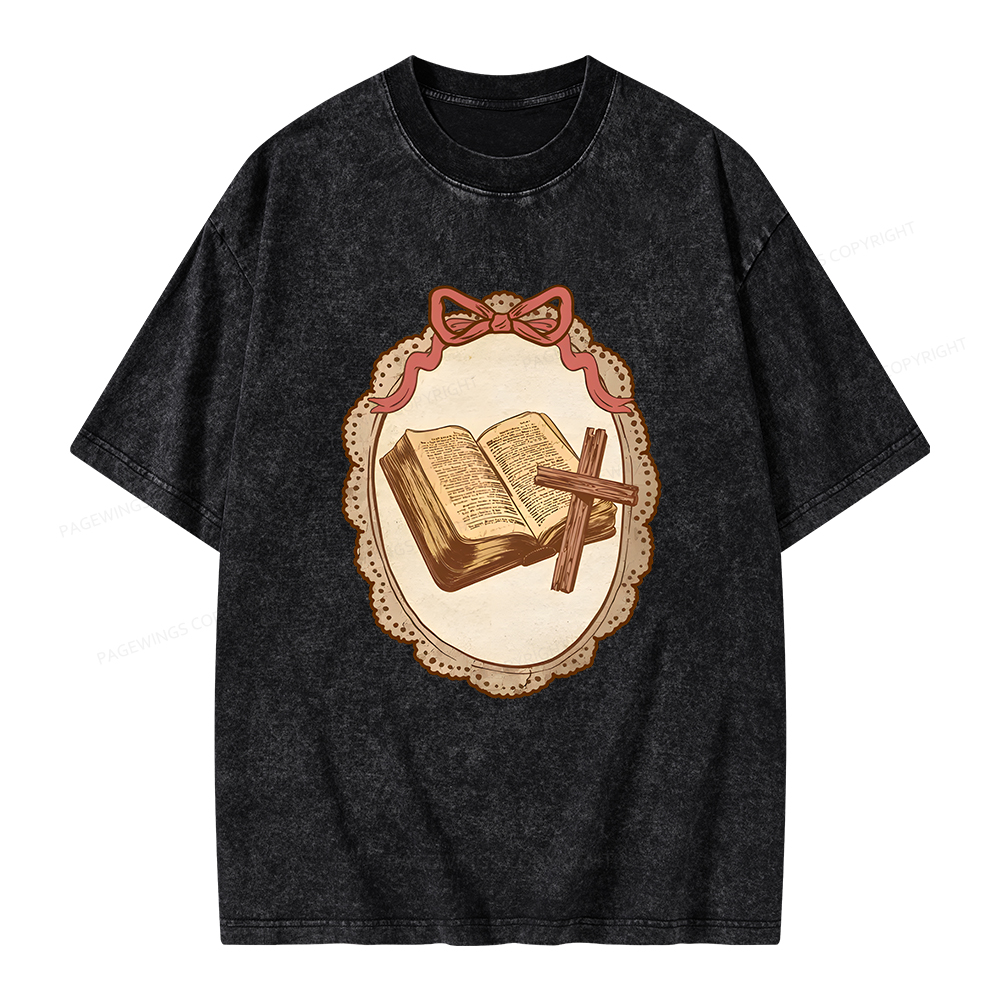 Pagewings Vintage Book Unisex Washed T-shirt