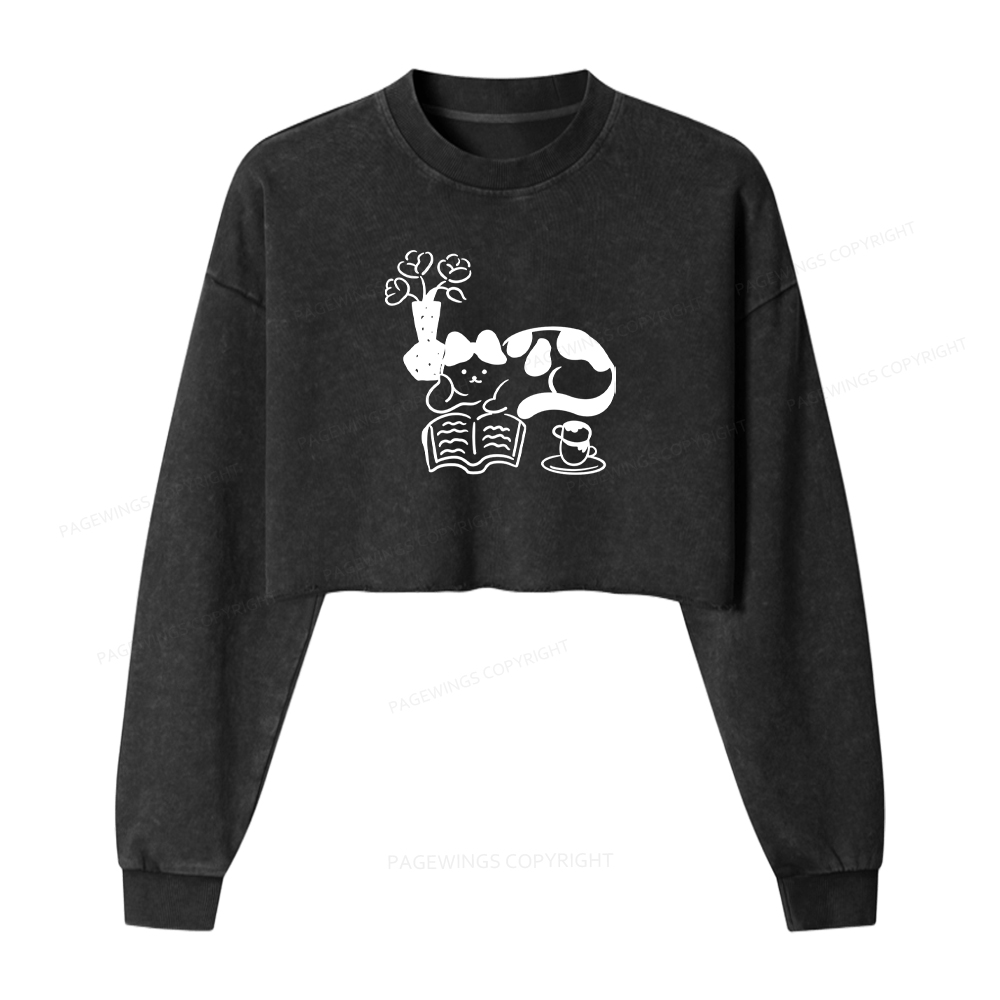 Pagewings The Cat Who Loves Reading Washed Crop Sweatshirt