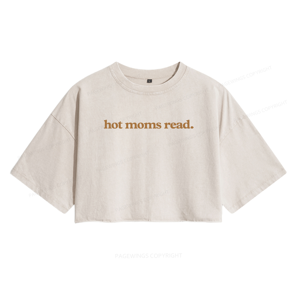 Pagewings Hot Moms Read Women's Washed Cropped T-shirt