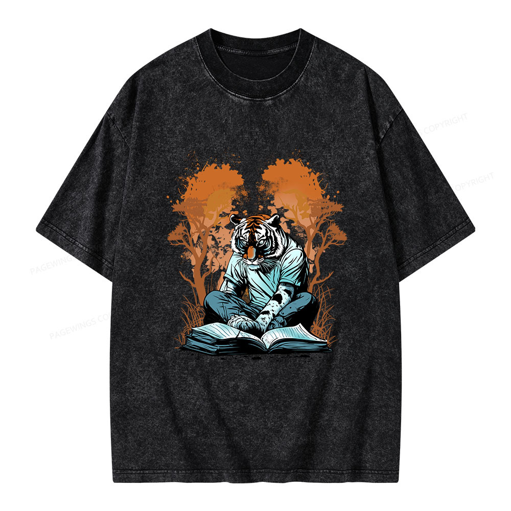Pagewings Tiger Reading A Book Unisex Washed T-shirt