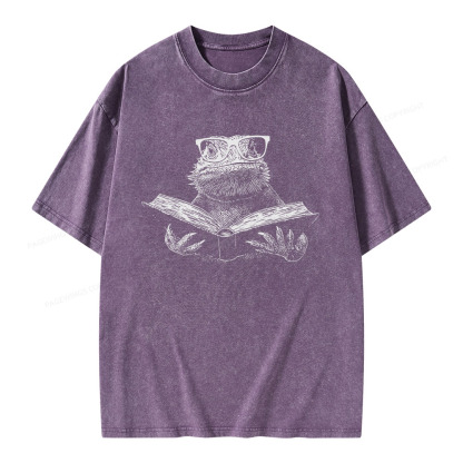 Pagewings Bearded Dragon Reading Unisex Washed T-shirt
