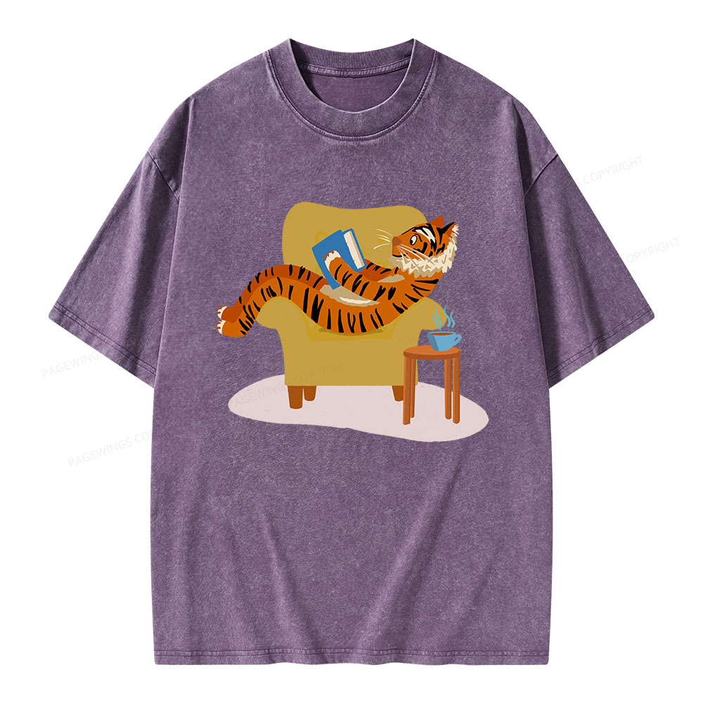 Pagewings Tiger Reading Unisex Washed T-shirt