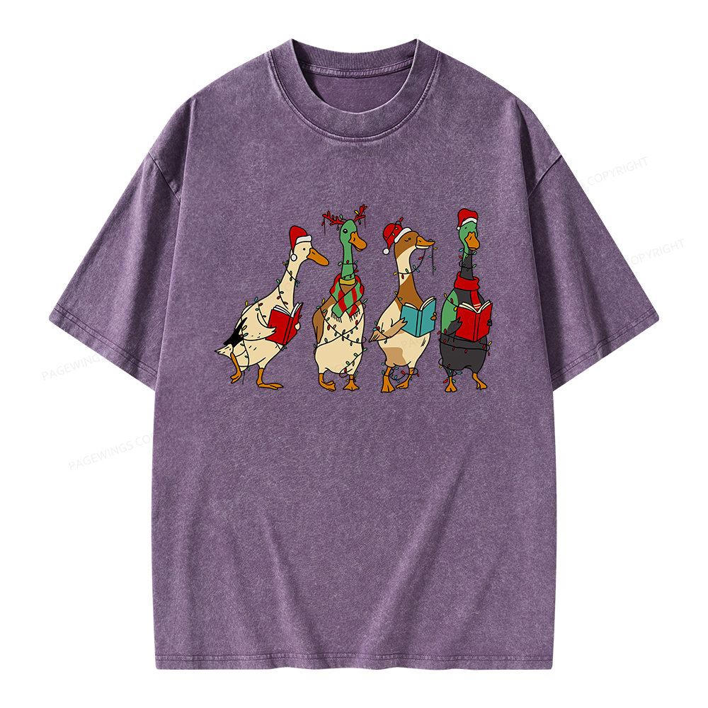 Pagewings Christmas Ducks Reading Unisex Washed T-shirt