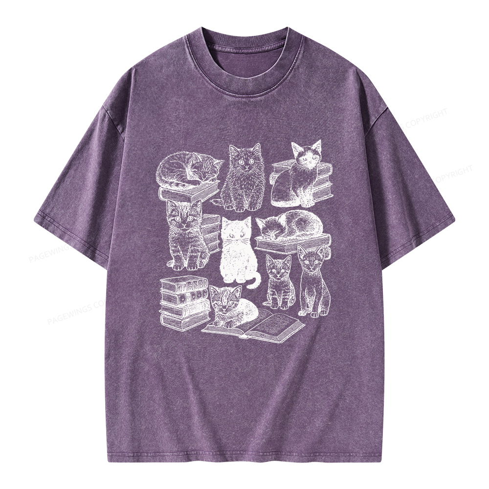 Pagewings Cats And books Unisex Washed T-shirt