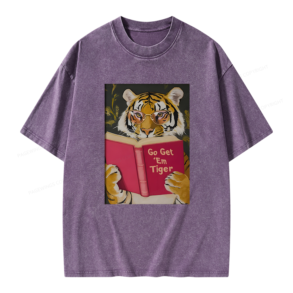 Pagewings Tiger Reading Unisex Washed T-shirt