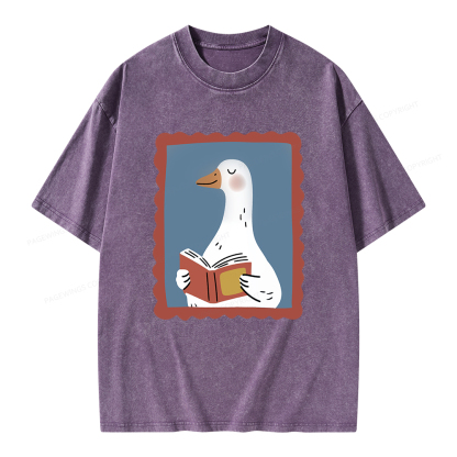 Pagewings Silly Goose Reading Unisex Washed T-shirt
