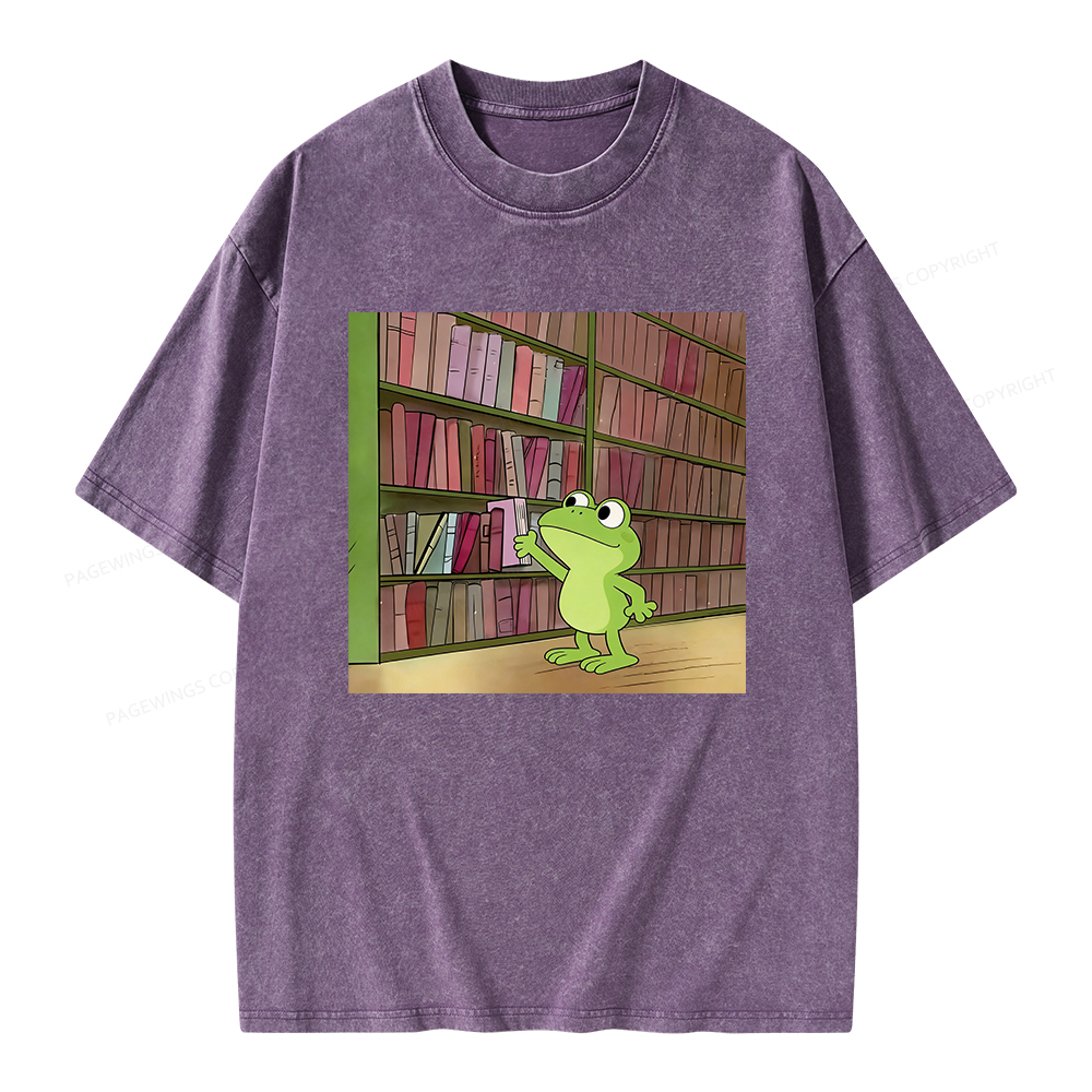 Pagewings Library Frog Unisex Washed T-shirt