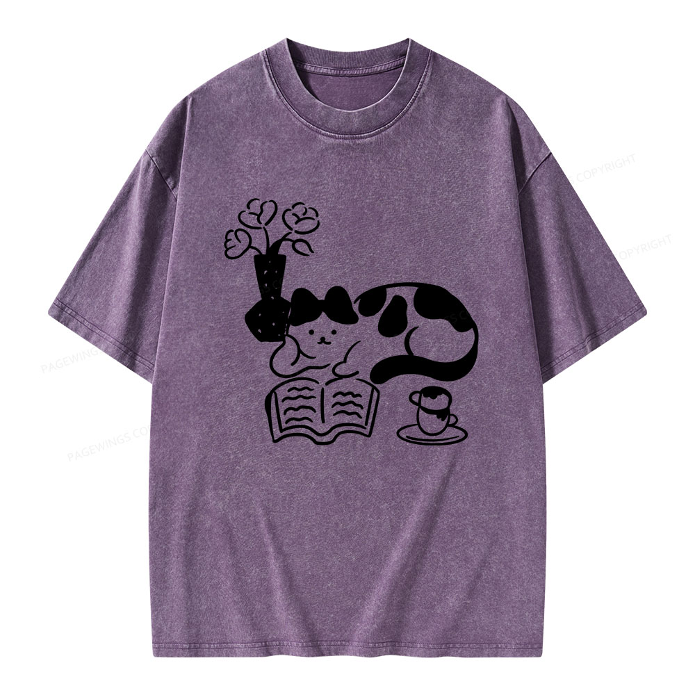 Pagewings The Cat Who Loves Reading Unisex Washed T-shirt