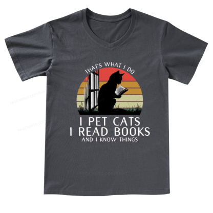 Pagewings Cat And Book V-neck T-shirt