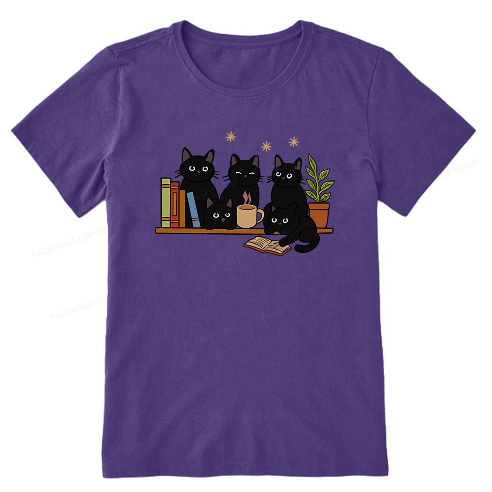 Pagewings Cat On Bookshelf Unisex Classic T-shirt