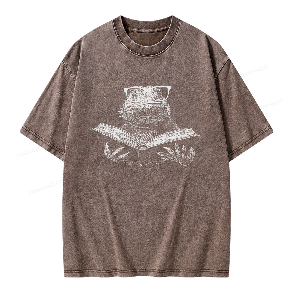 Pagewings Bearded Dragon Reading Unisex Washed T-shirt