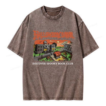 Pagewings HalloweenComm. Spooky Book Club Unisex Washed T-shirt