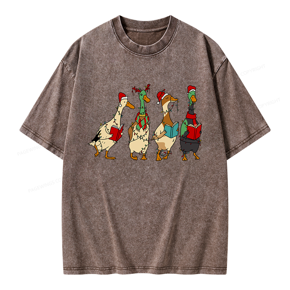 Pagewings Christmas Ducks Reading Unisex Washed T-shirt