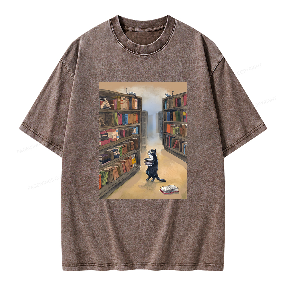 Pagewings Cat Lost In The Library Unisex Washed T-shirt