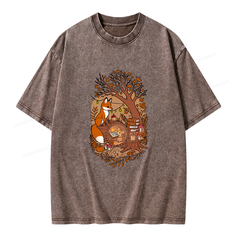 Pagewings Reading Fox Unisex Washed T-shirt