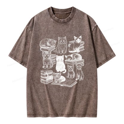 Pagewings Cats And books Unisex Washed T-shirt