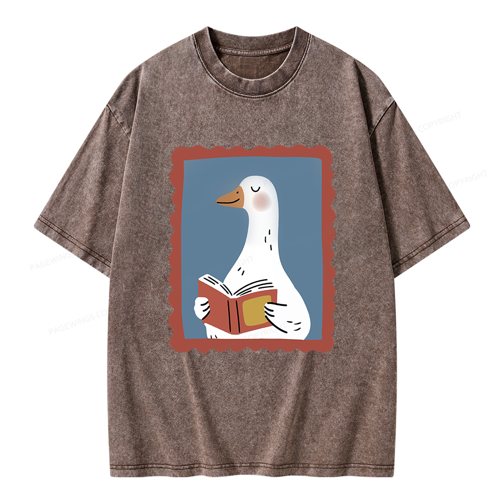 Pagewings Silly Goose Reading Unisex Washed T-shirt