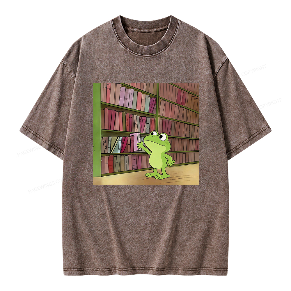 Pagewings Library Frog Unisex Washed T-shirt