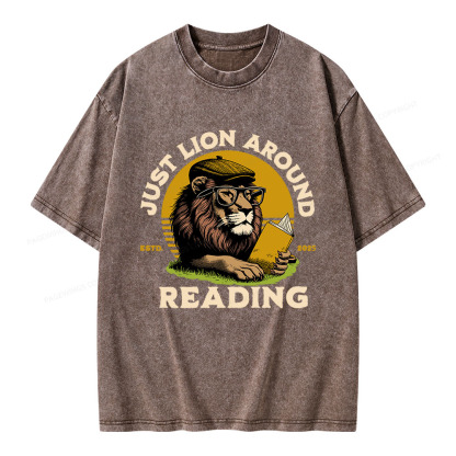 Pagewings Just Lion Around Reading Unisex Washed T-shirt