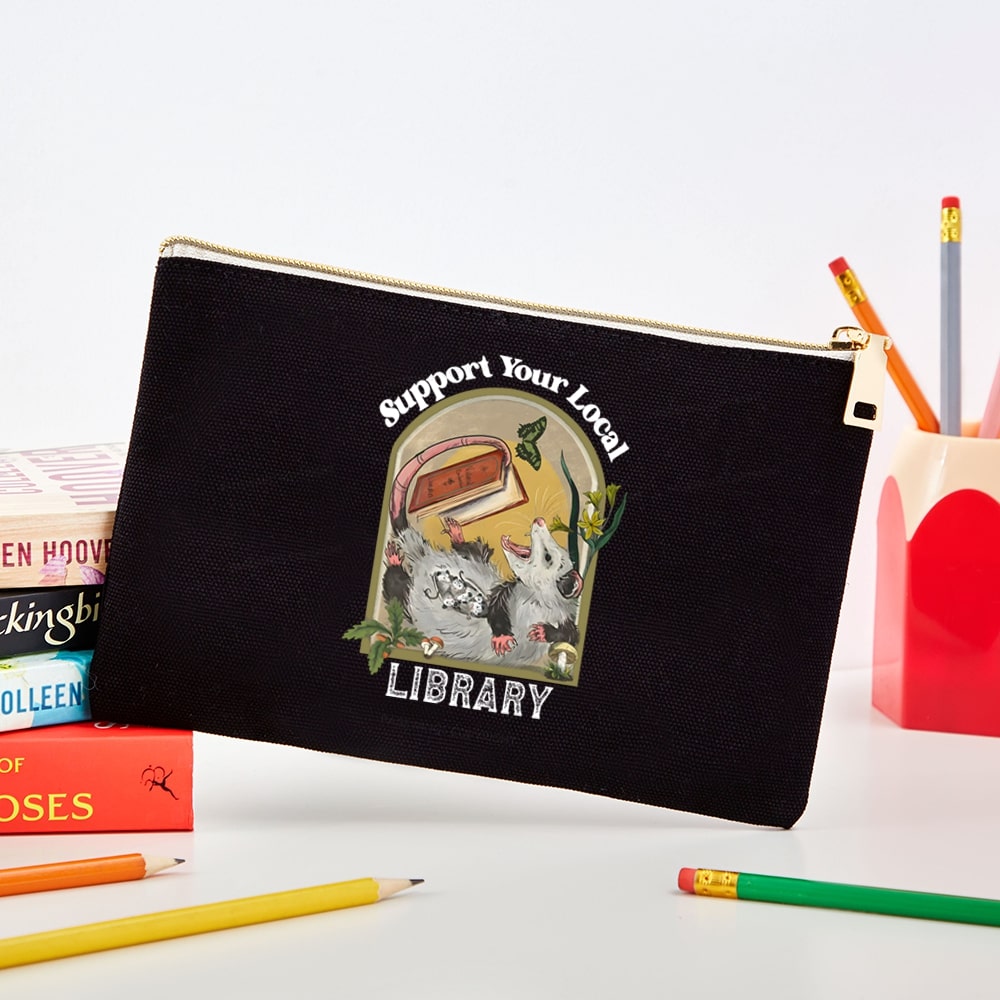 Pagewings Library Readers Make Leaders Jersey Short Sleeve Tee Pouch