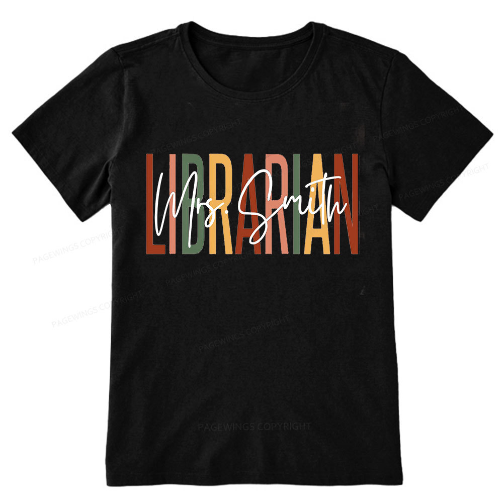 Pagewing Personalized Librarian Unisex Classic T-shirt