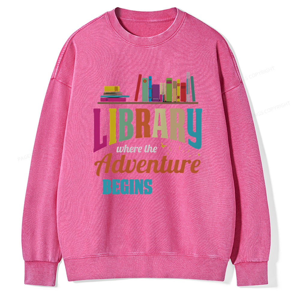 PagewingsBook Library Fan - book lovers Librarian Reader T-Shirt Unisex Washed Sweatshirt