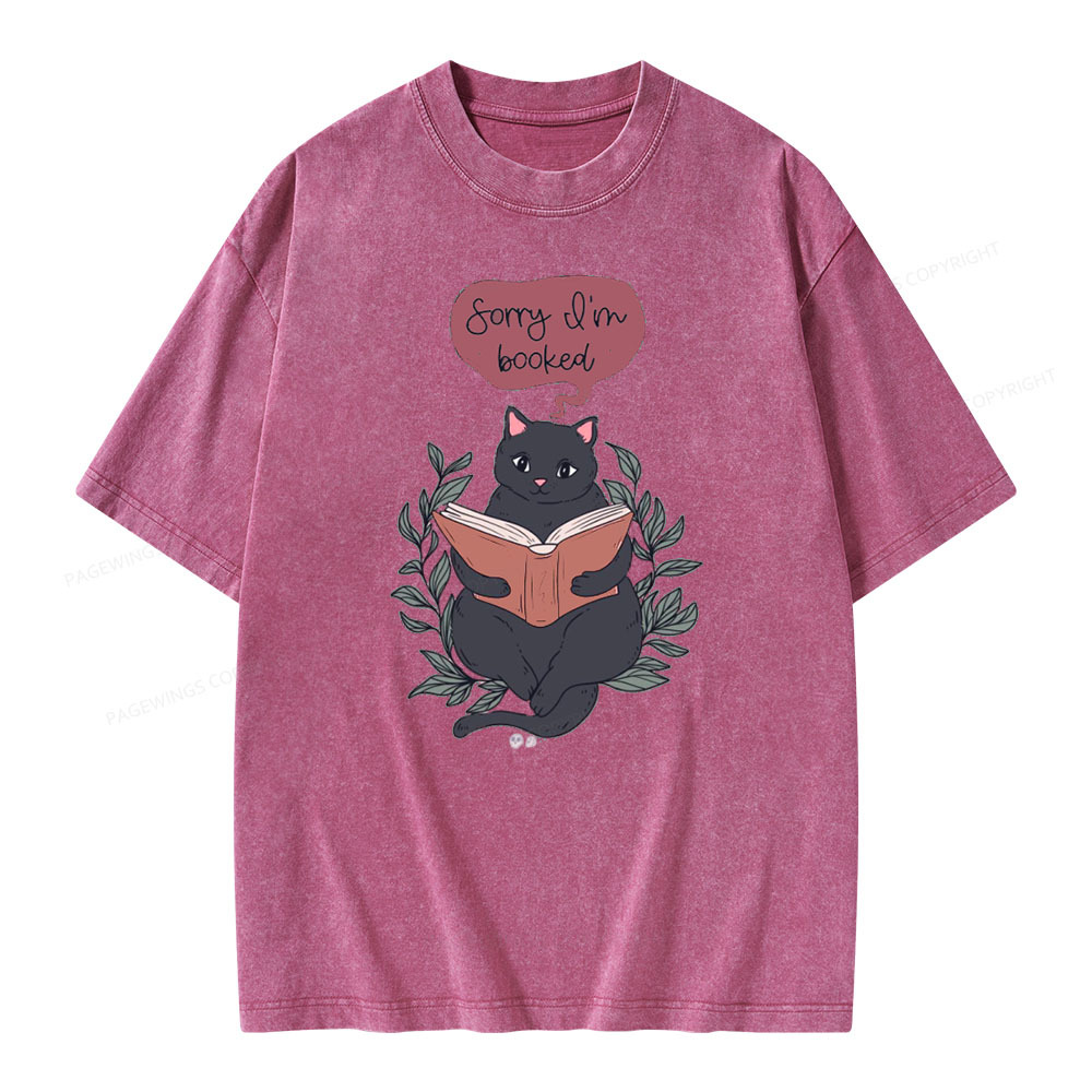 Pagewings Cats love reading books Unisex Washed T-shirt