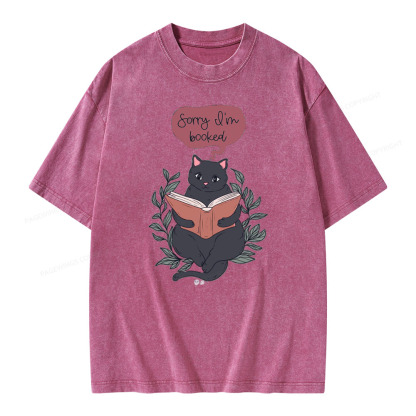 Pagewings Cats love reading books Unisex Washed T-shirt