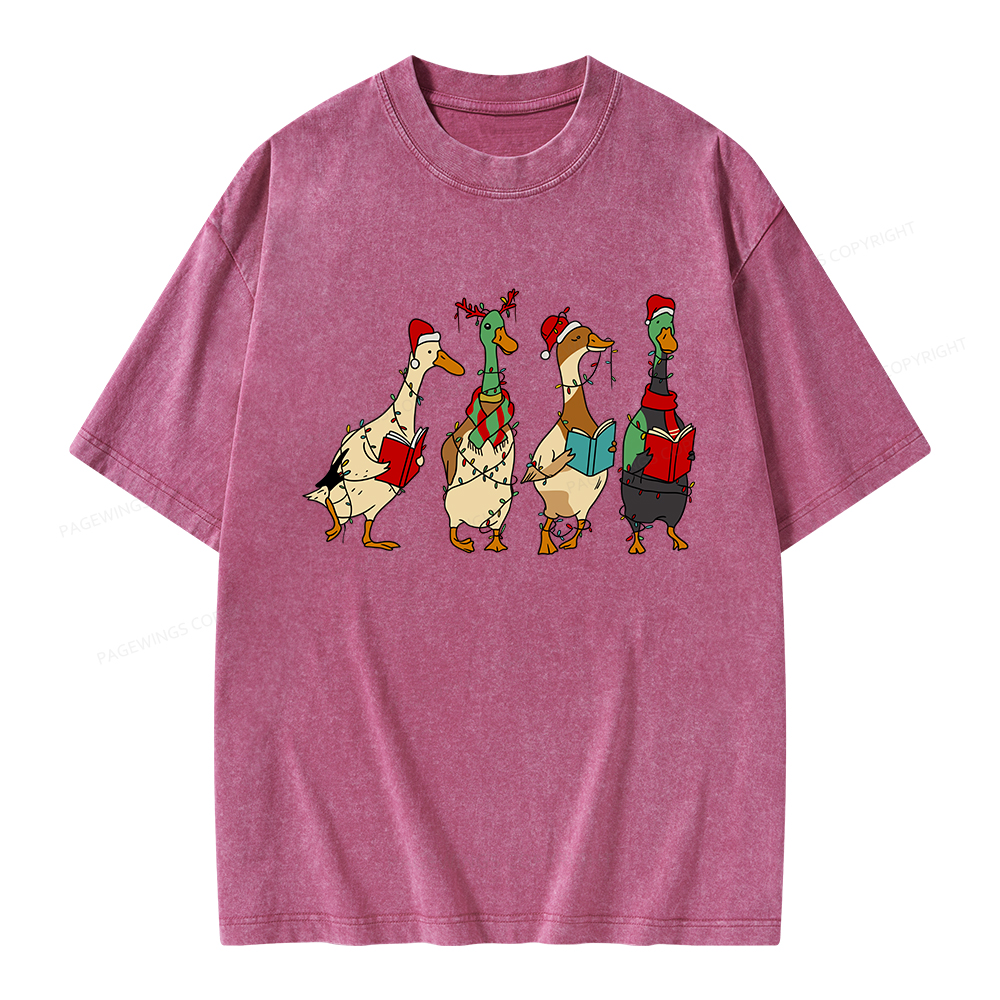 Pagewings Christmas Ducks Reading Unisex Washed T-shirt