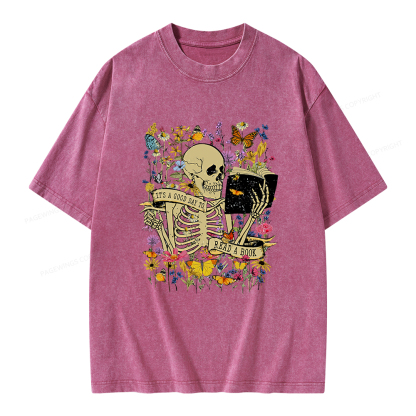 Pagewings Skull Skeleton Reading Book Unisex Washed T-shirt