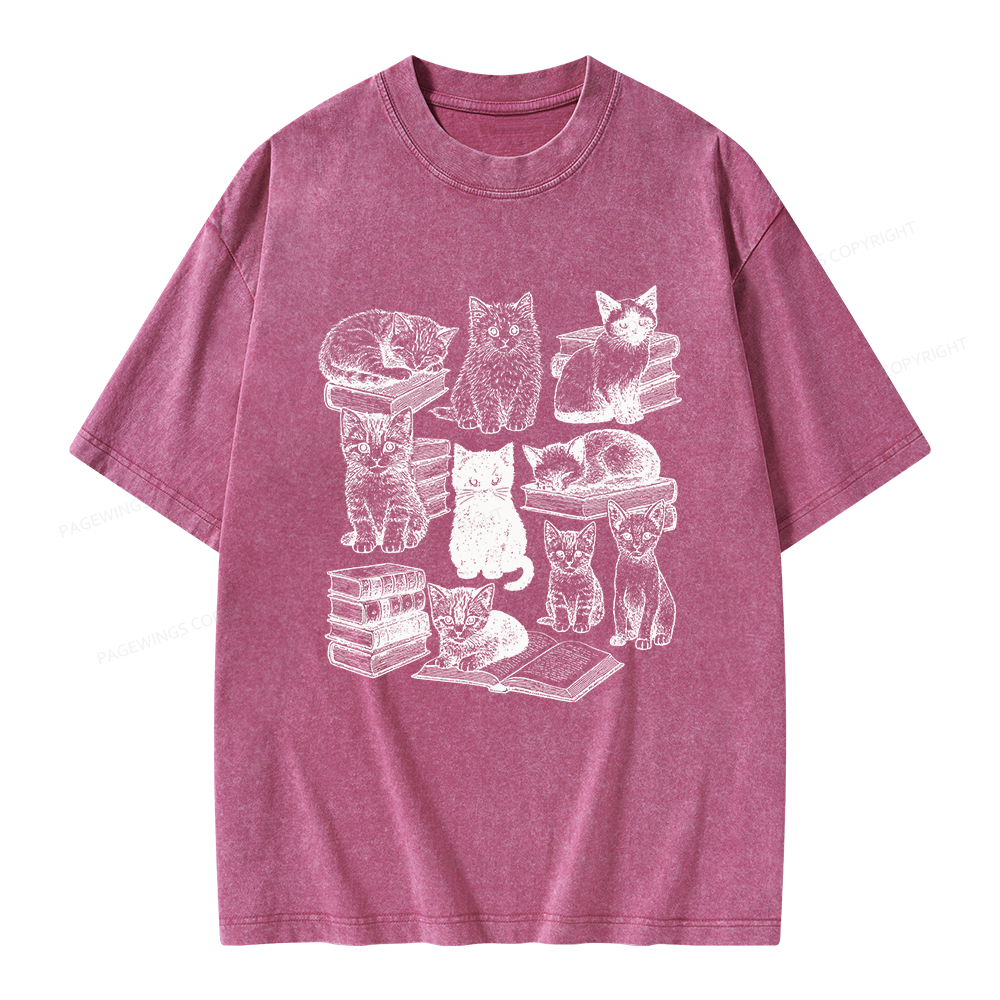 Pagewings Cats And books Unisex Washed T-shirt