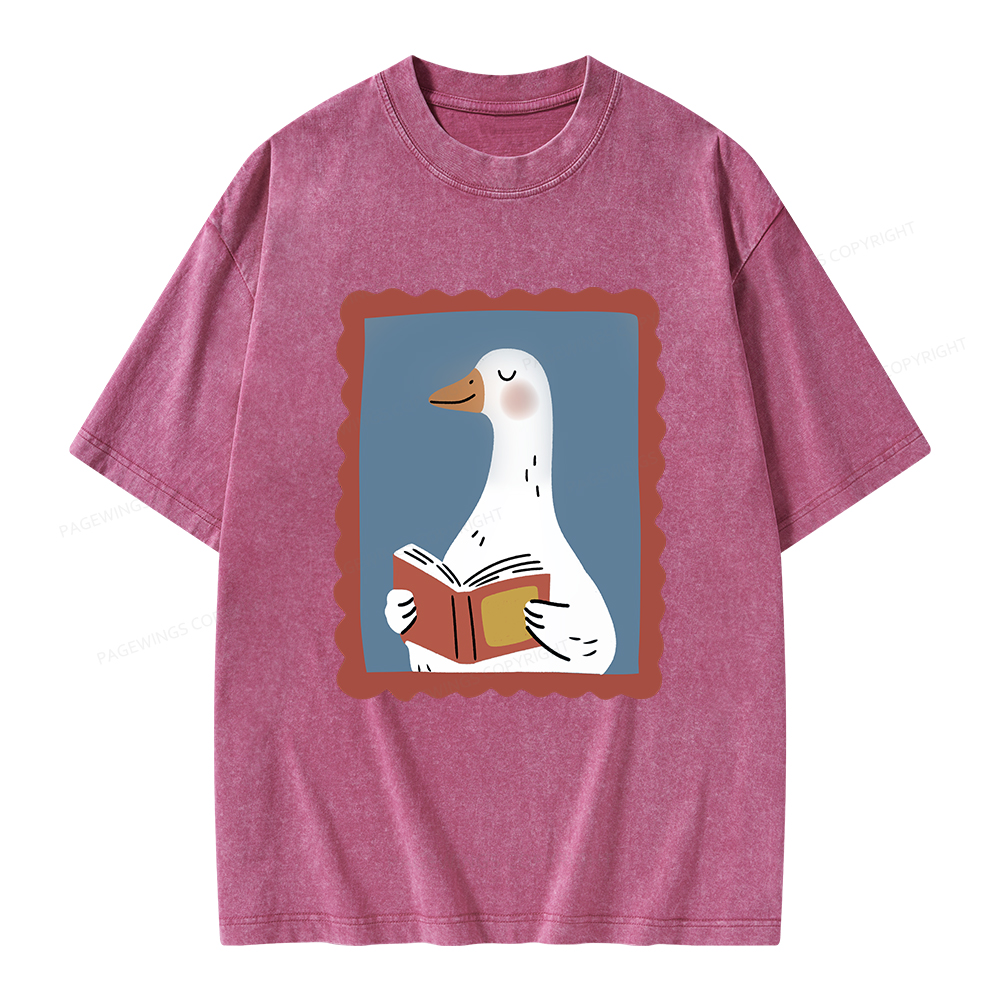 Pagewings Silly Goose Reading Unisex Washed T-shirt