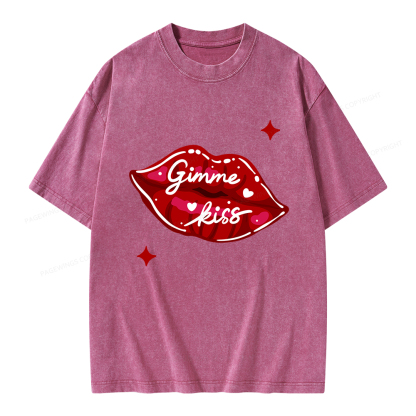 Pagewings Gimme Kiss Unisex Washed T-shirt
