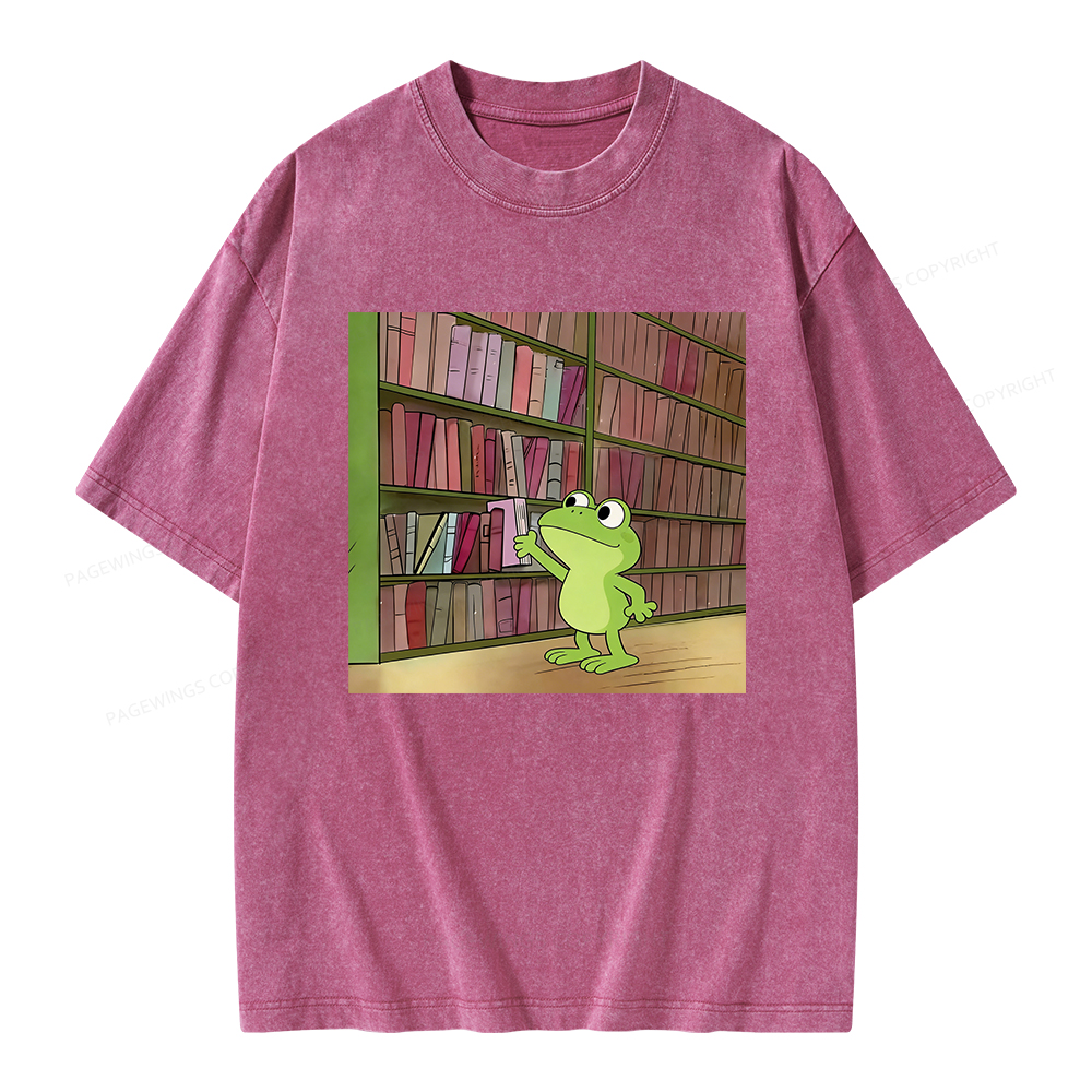 Pagewings Library Frog Unisex Washed T-shirt