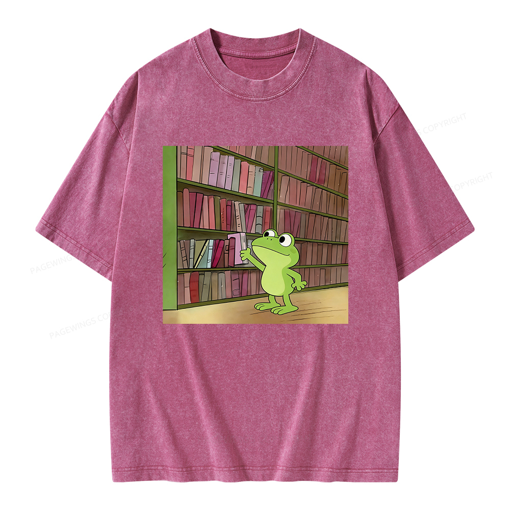 Pagewings Library Frog Unisex Washed T-shirt