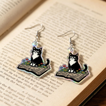 Pagewings Reading Cat Earrings