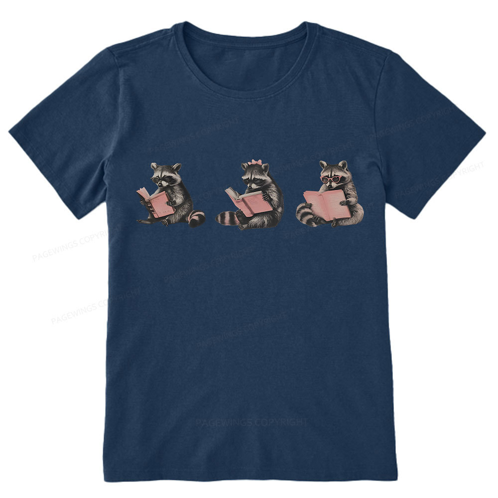 Pagewings Funny Raccoon Bookish Gift Unisex Classic T-shirt