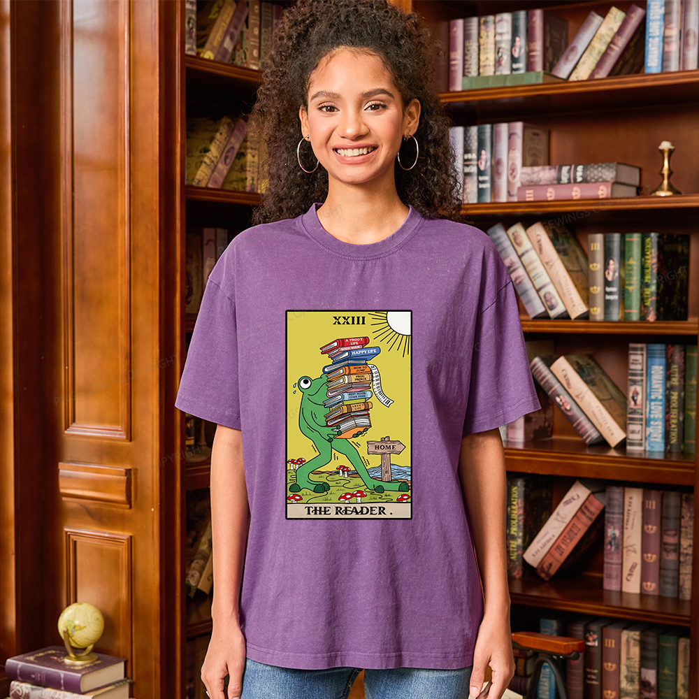 Pagewings Tarot Frog The Reader Unisex Washed T-shirt