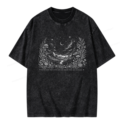 Pagewings Fantasy Reader Unisex Washed T-shirt