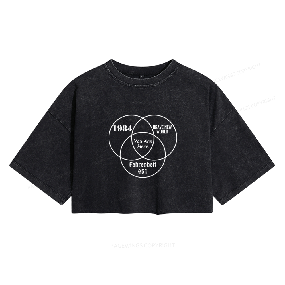 Pagewings I'm With The Banned Women's Washed Cropped T-shirt
