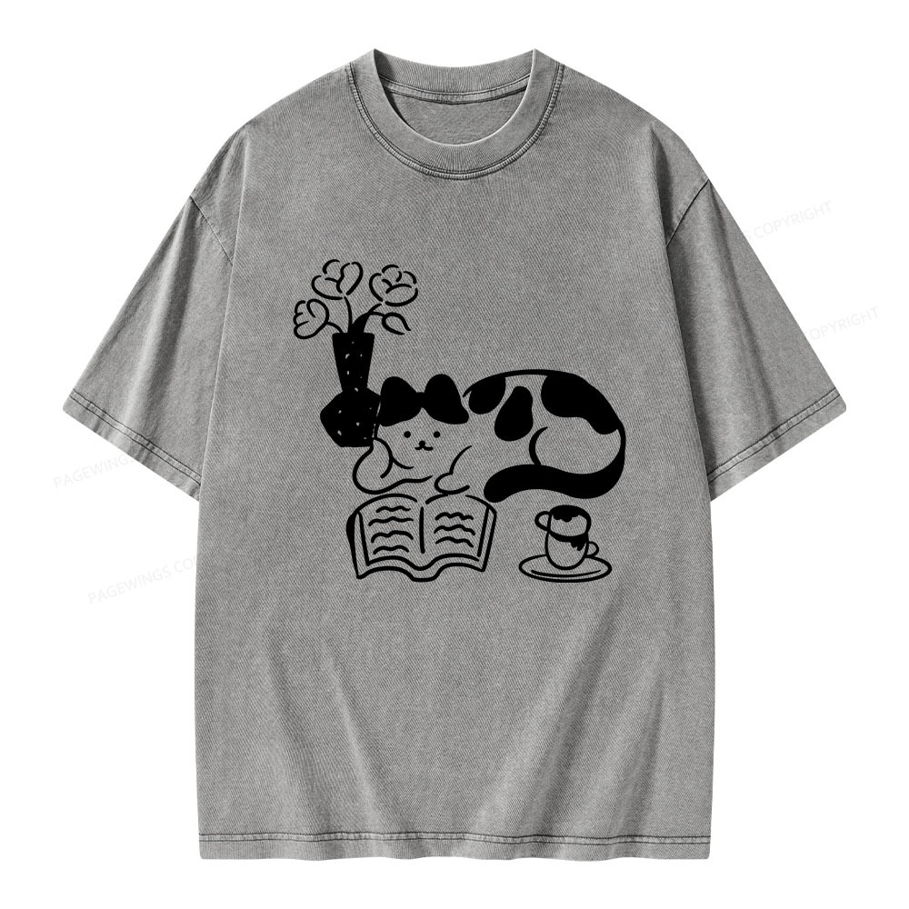 Pagewings The Cat Who Loves Reading Unisex Washed T-shirt