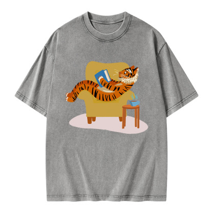 Pagewings Tiger Reading Unisex Washed T-shirt