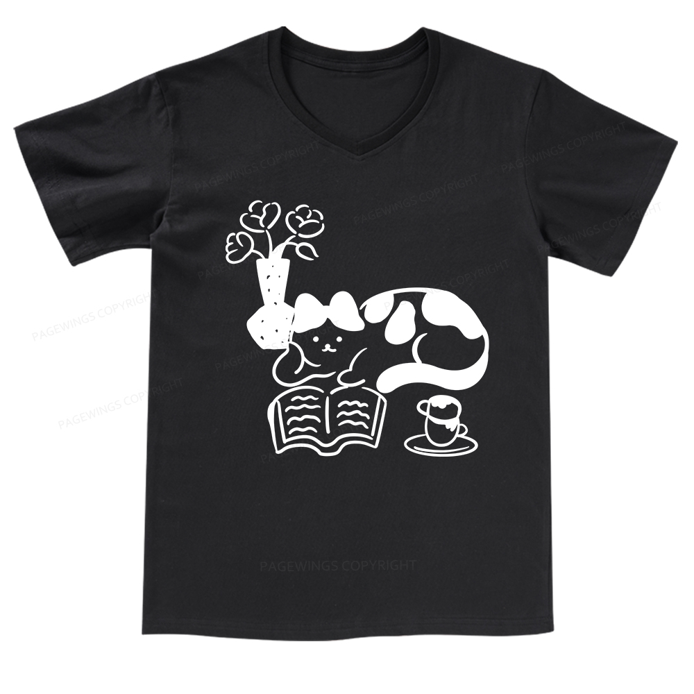 Pagewings The Cat Who Loves Reading V-neck T-shirt