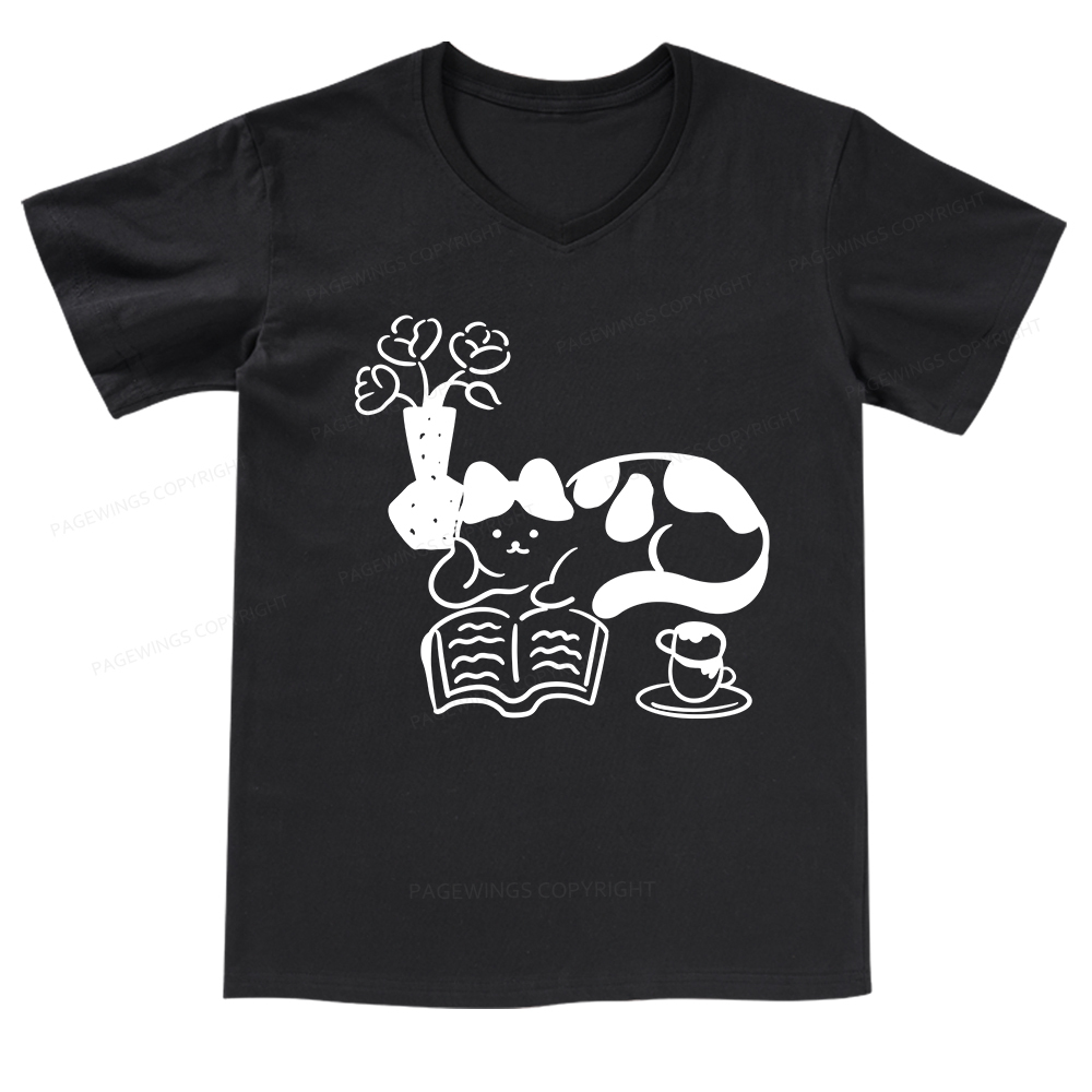 Pagewings The Cat Who Loves Reading V-neck T-shirt