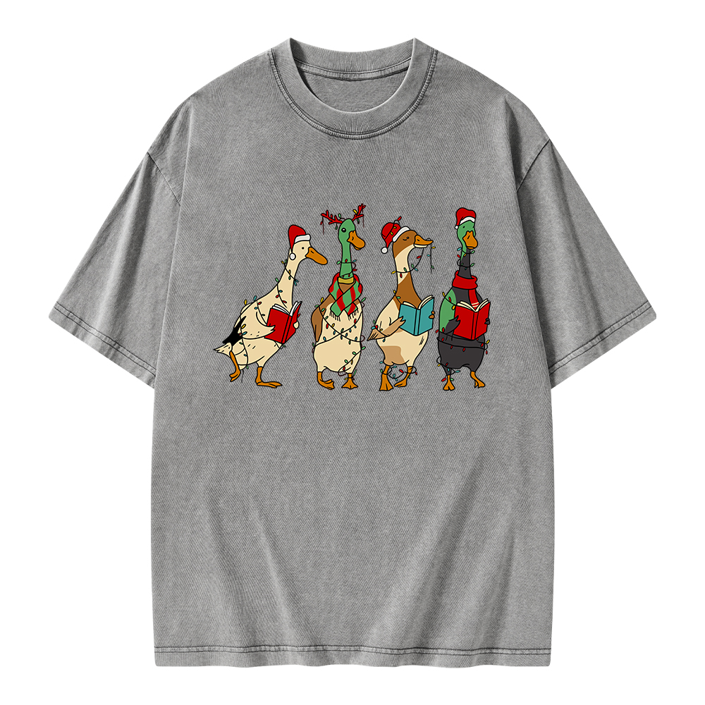 Pagewings Christmas Ducks Reading Unisex Washed T-shirt