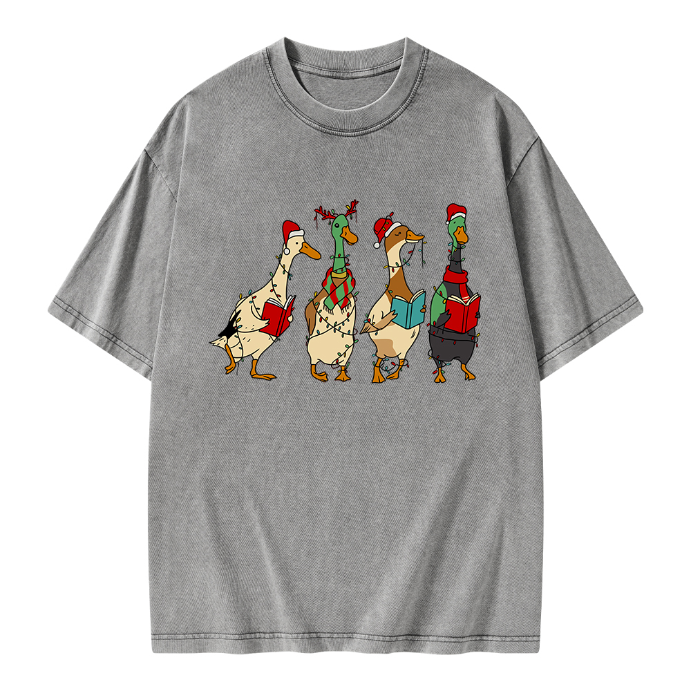 Pagewings Christmas Ducks Reading Unisex Washed T-shirt
