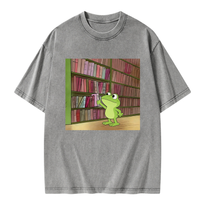 Pagewings Library Frog Unisex Washed T-shirt