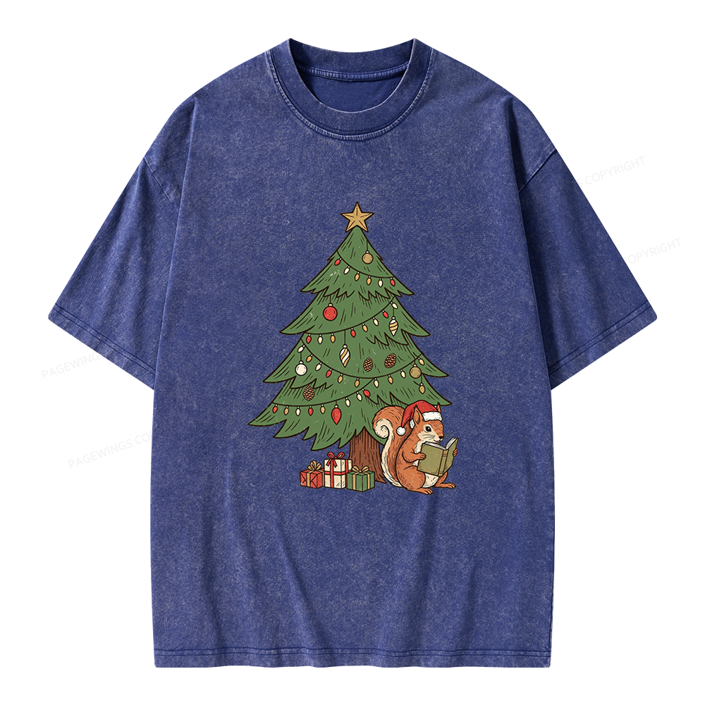 Pagewings Christmas Reading Unisex Washed T-shirt