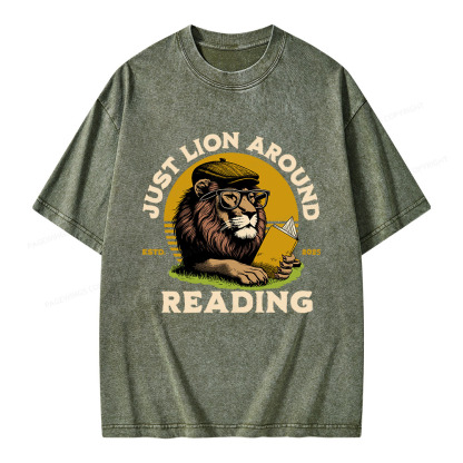 Pagewings Just Lion Around Reading Unisex Washed T-shirt