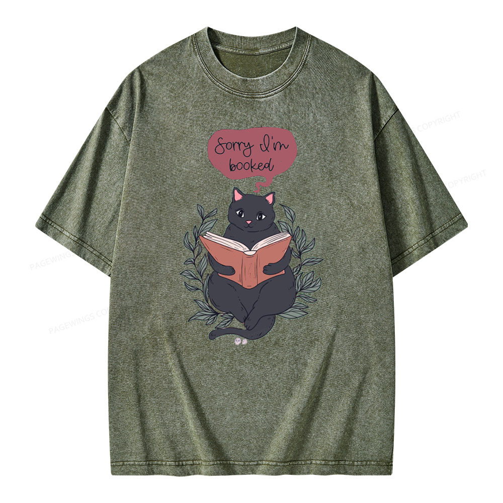 Pagewings Cats love reading books Unisex Washed T-shirt